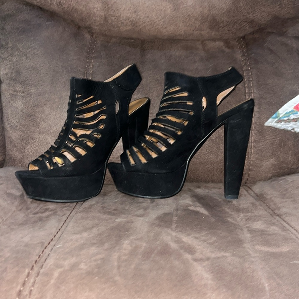 Black Heels 💣